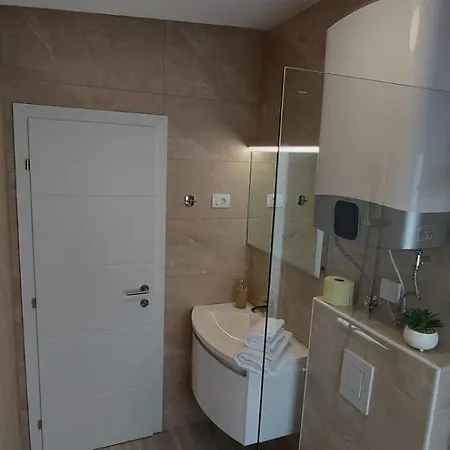 Sky View Apartman Ankaran