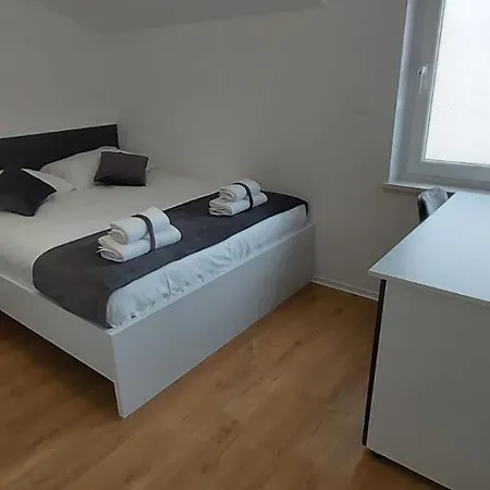 Sky View Apartment *